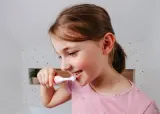 Щётка зубная электрическая Concept Kido Smile ZK6010 детская, аккумуляторная, 1 шт 5-9y Pink — фото 8