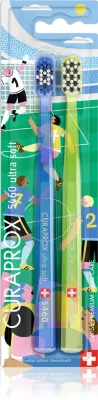 Зубная щётка Curaprox CS 5460 Football Edition, классическая, с очень мягкой щетиной, 2 шт