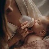 Бутылочка для кормления LOVI Mammafeel Bottle 150 мл силиконовая, с динамичной соской, 2 x 150 мл 0 m+ — фото 3