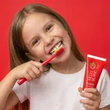 Зубная паста MEDIBLANC KIDS детская, с клубничным вкусом, для детей от 3 до 6 лет, 50 мл Strawberry — фото 5