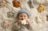 Прорезыватель для зубов Moonie Natural Teether Silver развивающий, серый, 1 шт — фото 3
