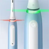 Электрическая зубная щётка Oral-B iO3 Blue магнитная, датчик давления, 1 шт Blue — фото 3