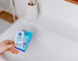Полоски для отбеливания зубов Perl Weiss White Strips Express на 2 тона за 15 минут, 4 шт — фото 3