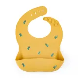 Petite&Mars Take&Match 6m+ - Слюнявчик Petite Mars Take Match 6m+ силиконовый, с регулируемым креплением, жёлтый Ochre Cacti, 1 шт — фото 1