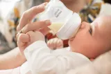 Бутылочка для кормления Philips Avent Natural Response SCY900/01, соска-имитация груди, 125 мл 0-3 m — фото 3