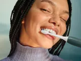 Звуковая электрическая зубная щётка Philips Sonicare 3100 HX4033/26 с таймером, с долгим временем работы, 1 шт Green — фото 4