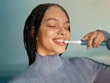 Звуковая электрическая зубная щётка Philips Sonicare 4100 HX4041/48 с датчиком давления, с долгим временем работы, 1 шт Blue — фото 6