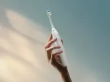 Звуковая зубная щётка Philips Sonicare 5300 HX7108/02 с отбеливающей головкой, 62 000 движений в минуту, 1 шт White — фото 3