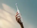 Звуковая зубная щётка Philips Sonicare 6100 HX7400/01 с головкой S2 Sensitive, 62 000 движений в минуту, 1 шт White — фото 7