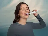 Звуковая зубная щётка Philips Sonicare 7100 HX7420/01 с приложением Sonicare, 62 000 движений в минуту, 1 шт White — фото 2