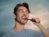 Звуковая электрическая зубная щётка Philips Sonicare 6500 HX7411/10 с приложением, несколькими режимами, 1 шт Black — фото 5