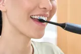 Сменные насадки для зубной щётки Philips Sonicare Optimal White HX6064/88 чёрные, 4 шт — фото 5