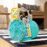 Игрушка интерактивная Baby Einstein Chase Tap Earl Interactive Crawling Toy ползающая, со звуками, 1 шт 6 m+ — фото 4