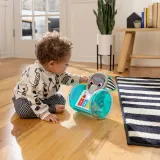 Игрушка интерактивная Baby Einstein Chase Tap Earl Interactive Crawling Toy ползающая, со звуками, 1 шт 6 m+ — фото 6