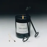 Свеча ароматическая BYREDO Cotton Poplin с цветочным ароматом, 240 г — фото 4