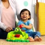Игрушка интерактивная Bright Starts Poppin' Ball Frog развивающая, со звуками, разноцветная, 1 шт 6 m+ — фото 4