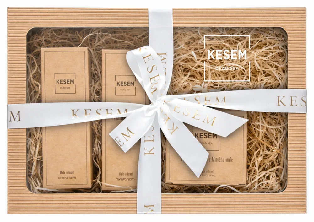 Набор косметики для лица KESEM Luxury Skincare с сыворотками и дневным кремом