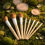 Набор кистей для макияжа Luvia Cosmetics Bamboo’s Leaf Brush Set с дорожным чехлом, из девяти предметов, 9 шт — фото 3