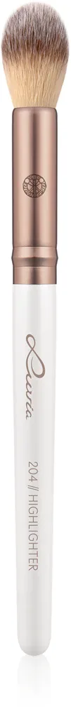 Кисть для хайлайтера Luvia Cosmetics Elegance Highlighter в дорогу и в сумочку, с синтетическим ворсом, 1 шт