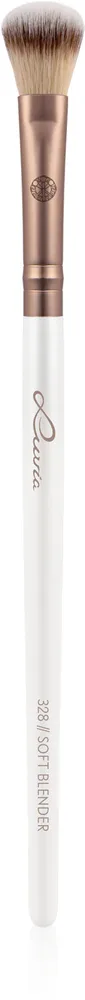 Кисть для растушёвки теней Luvia Cosmetics Elegance Soft Blender для смешивания цветов, с синтетическим ворсом, 1 шт