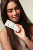 Сыворотка-гель для волос Paul Mitchell Smooth Straight Works Serum Gel несмываемая, разглаживающая, для вьющихся волос, 150 мл — фото 3