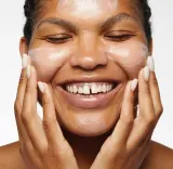 Набор косметики для лица Clinique Anti-Blemish Solutions Routine, для жирной и проблемной кожи, подарочный — фото 3