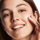 Набор косметики для лица Clinique 3 Steps Skincare Systeme Dry Skin Types, для сухой и комбинированной кожи, подарочный — фото 3