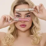 Блеск для губ Dermacol Diamond Edition Peptide Lip Glaze с пептидами, с высоким блеском, 2,5 мл, оттенок 06 Midnight — фото 4
