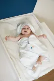 Набор детский Kaloo Petit Calme полотенце с капюшоном и щётка для волос, 2 шт 0m+ — фото 7