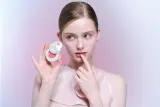 Бальзам для губ KUNDAL Objet Dew Drop Lip Glaze Balm оттеночный, с блеском, 2 г, оттенок Tender Rose — фото 3