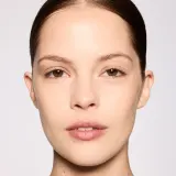 Хайлайтер для лица MAC Cosmetics Glow Play Bouncy Highlighter со светоотражающими пигментами, 7,5 г, оттенок Cloudburst — фото 3