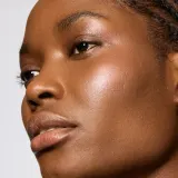 Хайлайтер для лица MAC Cosmetics Glow Play Bouncy Highlighter со светоотражающими пигментами, 7,5 г, оттенок 7.5 г — фото 5