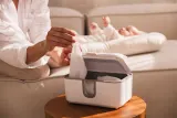 Подогреватель влажных салфеток Momini WarmWipes со стерилизацией УФ, с ночной подсветкой, 1 шт — фото 6