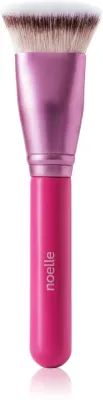 Кисть для тонального средства Noelle Seamless Base Buff Brush с синтетическим ворсом, 1 шт 24
