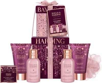 Baylis & Harding Wild Cherry & Vanilla - Набор косметики для тела Baylis Harding Wild Cherry Vanilla подарочный, с фруктовым ароматом