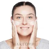 Christina Unstress Comfort Cleansing Mousse мусс для умывания очищающий без мыла для чувствительной кожи с экстрактом огурца и арники 200 мл — фото 4