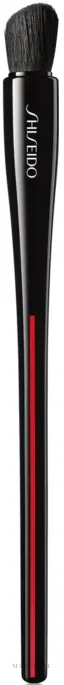 Кисть для теней Shiseido Naname Fude Multi Eye Brush скруглённая универсальная