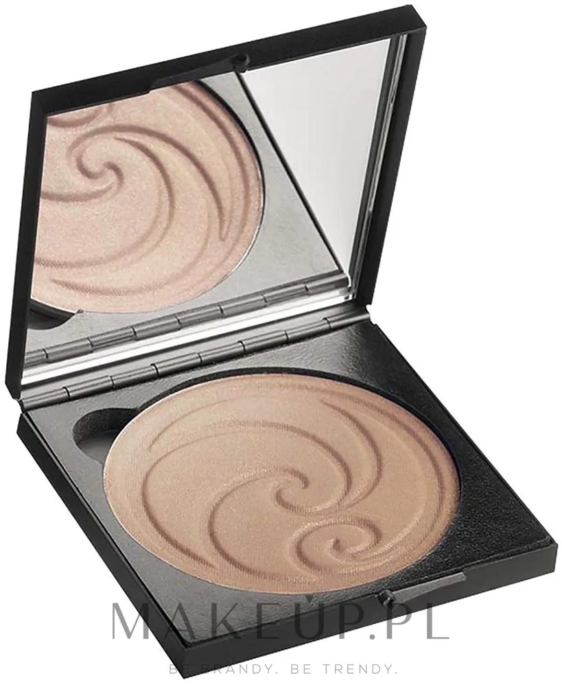Компактная бронзирующая пудра Living Nature Summer Bronze Pressed Powder, 13 г