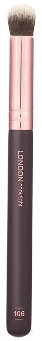 Малая кисть для консилера London Copyright Concealer Small Buffer Brush 106