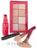 Набор для макияжа Makeup Revolution Highlight & Glow палетка, блеск, спрей и две кисти — фото 2