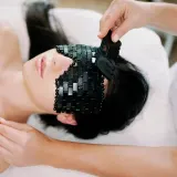 Гребень для массажа кожи головы из обсидиана Crystallove — фото 5