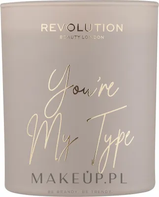 Makeup Revolution You're My Type / Ароматическая свеча из соевого воска, амбра, бергамот и сандал, 200 г