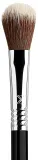 Скошенная кисть для хайлайтера Sigma Beauty High Cheekbone F03 из ворса Sigmax — фото 2