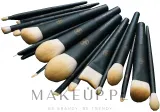 Eigshow Beauty Eigshow Get It All Covered - Набор кистей для макияжа Eigshow Get It All Covered 18 шт. в тубусе — фото 1