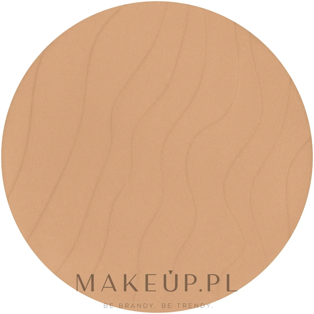 Пудра для лица компактная Inglot Stay Hydrated Pressed Powder Freedom System сменный блок, с размывающим эффектом, 9 г, оттенок 202