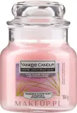 Yankee Candle Pink Island Sunset / Свеча в стекле, османтус, ваниль и мускус — фото 1