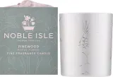 Noble Isle Pinewood / Ароматическая свеча в стекле, сосна, кедр и ветивер, 200 г — фото 2