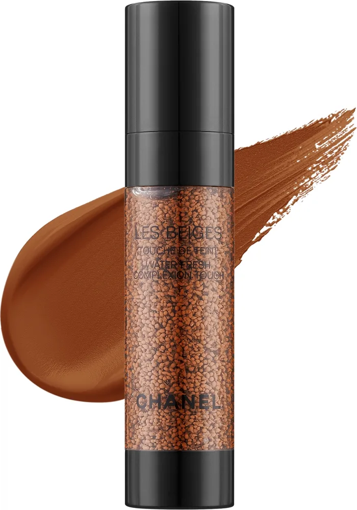 Тональная основа Chanel Les Beiges Water-Fresh Complexion Touch увлажняющая сияющая, 20 мл, оттенок BD 121