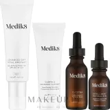 Набор Medik8 CSA Retinol очищающий гель сыворотка с витамином C и ночная сыворотка с ретинолом 40+30+15 мл — фото 2