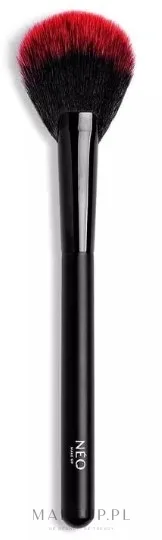 Многофункциональная кисть NEO Make Up 15 Multitasking Brush из синтетического ворса